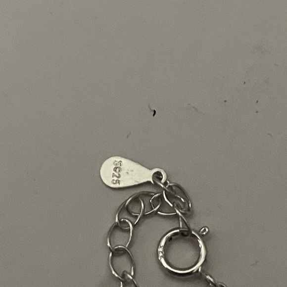 BEAUTIFUL S925 SILVER MOISSANITE NECKLACE‼️ - Picture 13 of 14